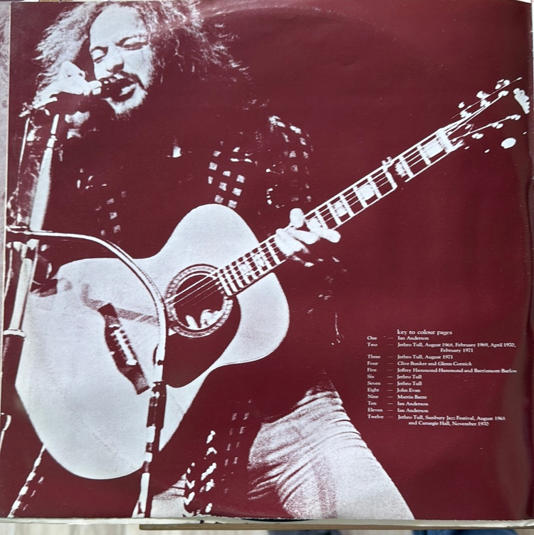 LIVING IN THE PAST Jethro Tull